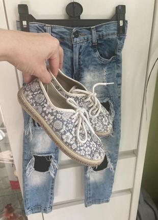 Іспанія 30рр 18 см устілка текстильні мокасини на шнурках блакитні в квітковий принт