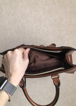Сумка сумочка саквояж трапеция чемодан коричневая золотая гарнитура с ручкой шопер..6 фото