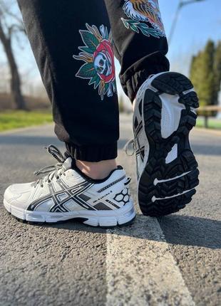 Asics gel kahana 8 white black