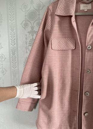 Стильна куртка-сорочка у клітинку next рожевий білий9 фото