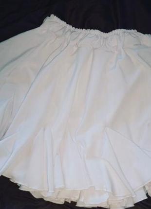 Женская мини-юбка шорты с волонками свободного кроя4 фото