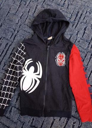 Кофта на замку