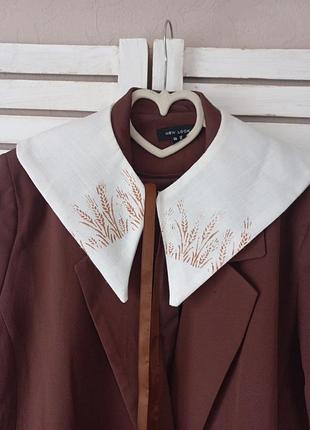 Комірець з колосками