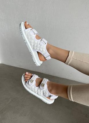 Босоножки трендовые chanel dad sandals white