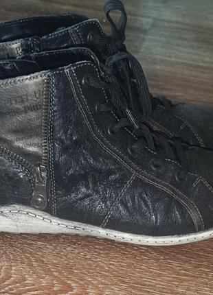 Кросівки, ботинки, шкіра , жіночі ,демісезон