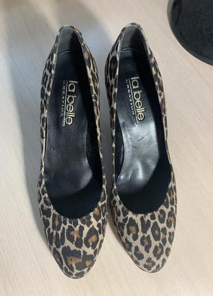 Шикарні леопардові туфлі la belle4 фото