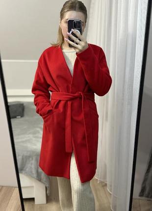 Червоне пальто aggi