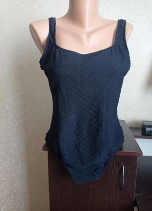 Суцільний фірмовий чорний купальник