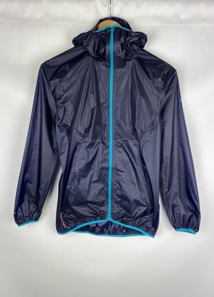 Жіноча туристична вітровка куртка berghaus hydroshell