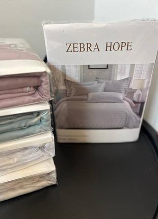 Новинка комплект постільної білизни страйп сатин -шовк