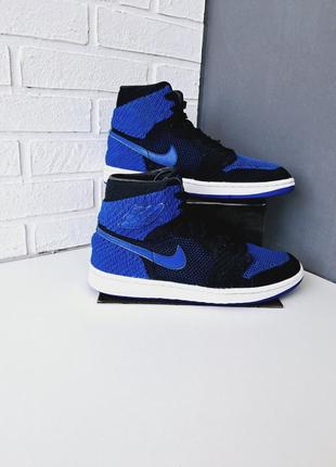 Air jordan 1 retrl  high og flyknit black/blue