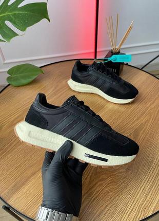 Кроссовки adidas