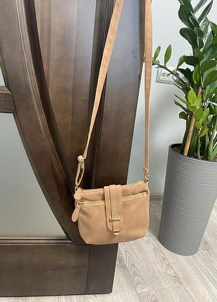 Сумочка через плече