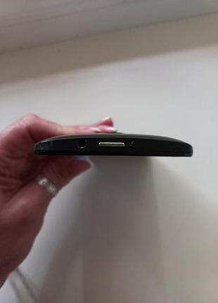 Телефон asus zenfon2 3