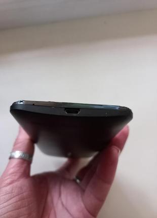 Телефон asus zenfon2 4