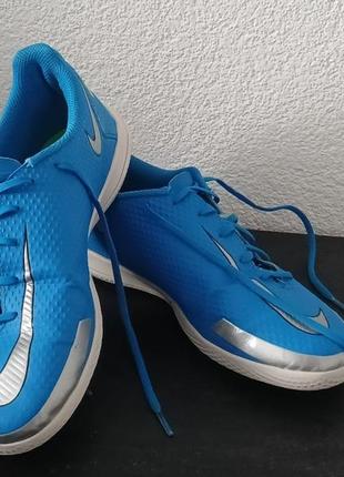 Футзалки nike phantom