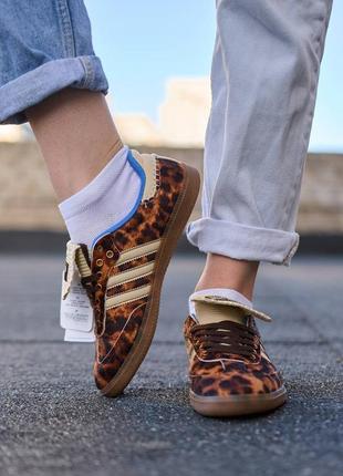 Жіночі кросівки леопард adidas samba wales bonner leopard