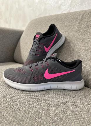 Женские кроссовки  nike free rn