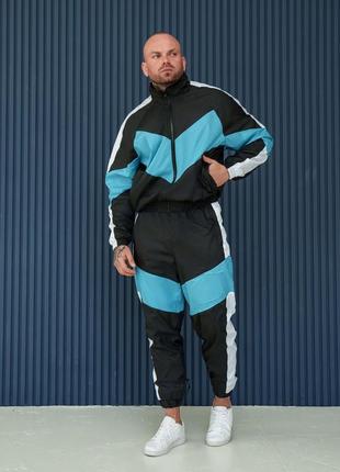 Чоловічій спортивний костюм ретро