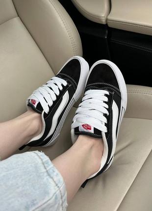 Vans knu skool black white