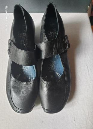 Caprice стильные удобнейшие кожаные туфли германия