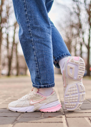 Nike runtekk beige pink2 фото