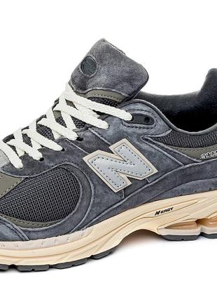 New balance 2002r dark grey cream чоловічі якість висока , повсякденні кросівки стильні зручні7 фото