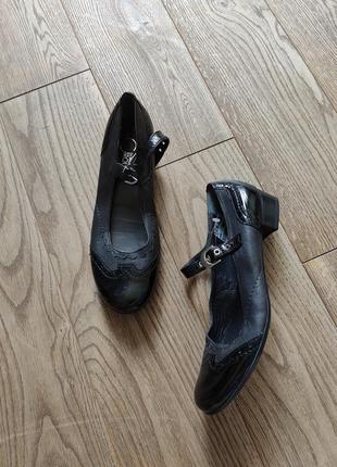 Шкіряні італійські туфлі з ремінцями мэрі джейн