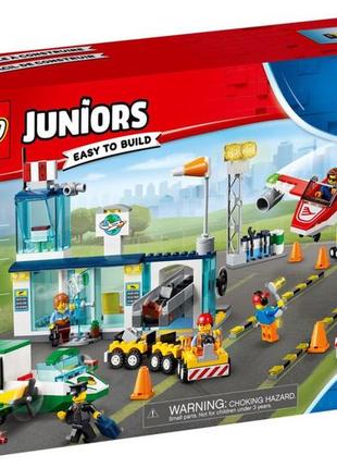 Конструктор lego juniors 10764 лего міський аеропорт