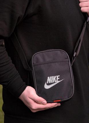 Барсетка найк чоловіча через плече, спортивна тканинна брендова сумка nike прямокутна чорна