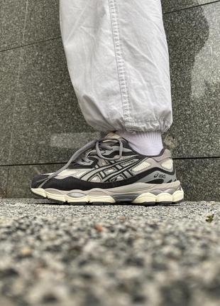 Asics gel-nyc beige/brown