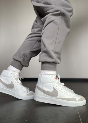 Кроссовки nike blazer white silver1 фото