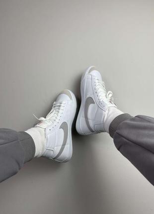 Кроссовки nike blazer white silver7 фото