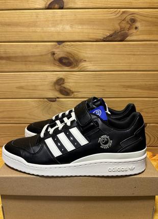 Кроссовки adidas forum low gz2205