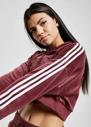 Укороченное велюровое худи4 фото