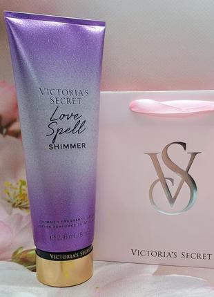 Зволожуючий лосьйон для тіла та рук love spell shimmer victoria's secret