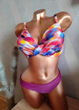 Гарний купальник із ліфом велика чашка