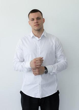 Классическая мужская рубашка