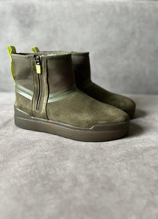 Оригинальные замшевые зимние ботинки ugg 26см