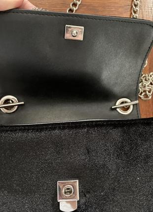 Новамаленька каркасна бархатна оксамитова сумочка кросбоді  valentino  італія 🇮🇹8 фото