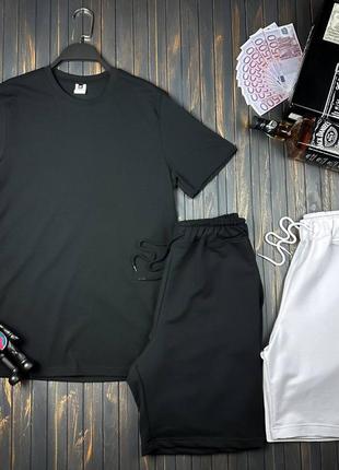 Базовий літній комплект футболка + шорти