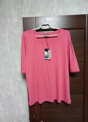 Брендова нова футболка р.20-22