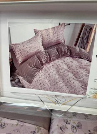 Комплект постельного белья выполнен из высококачественного микро страйп сатина5 фото