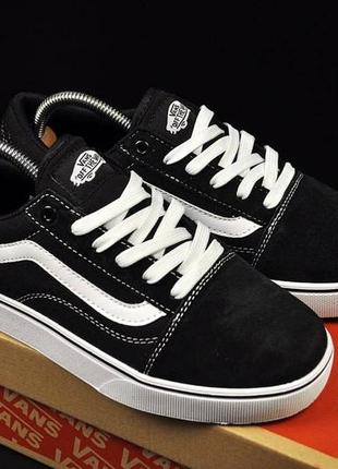 Жіночі кросівки vans old skool black & white7 фото