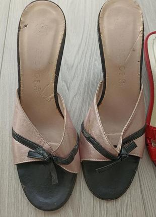 Шлепанцы классические праздничные женские