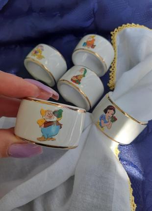 Disney store!🍡 кольца для салфеток декоративные фарфор деколь набор дисней герои мультфильмов8 фото