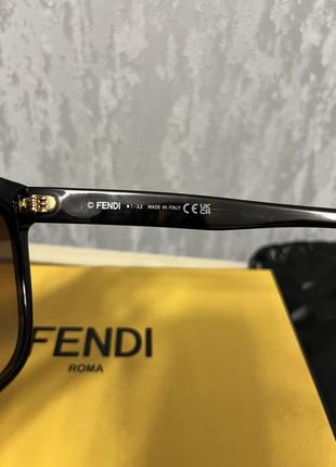 Сонцезахисні окуляри fendi women's multi fe40007i eyewear sunglasses made in italy8 фото