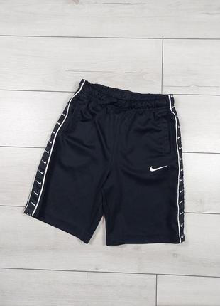 Спортивні шорти nike оригінал р.147-158см