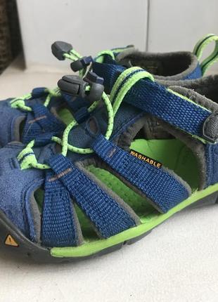 Босоніжки keen 27р. оригінал