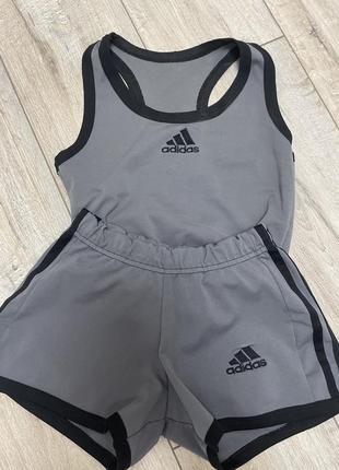 Adidas топ и шорты